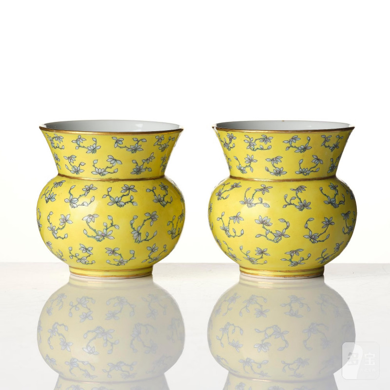 Two enamelled yellow-ground vessels, - 图4